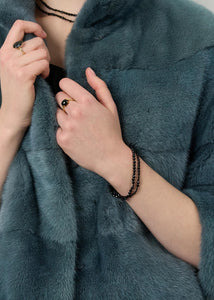 Romy armbånd med Sort Spinel - guldbelagt