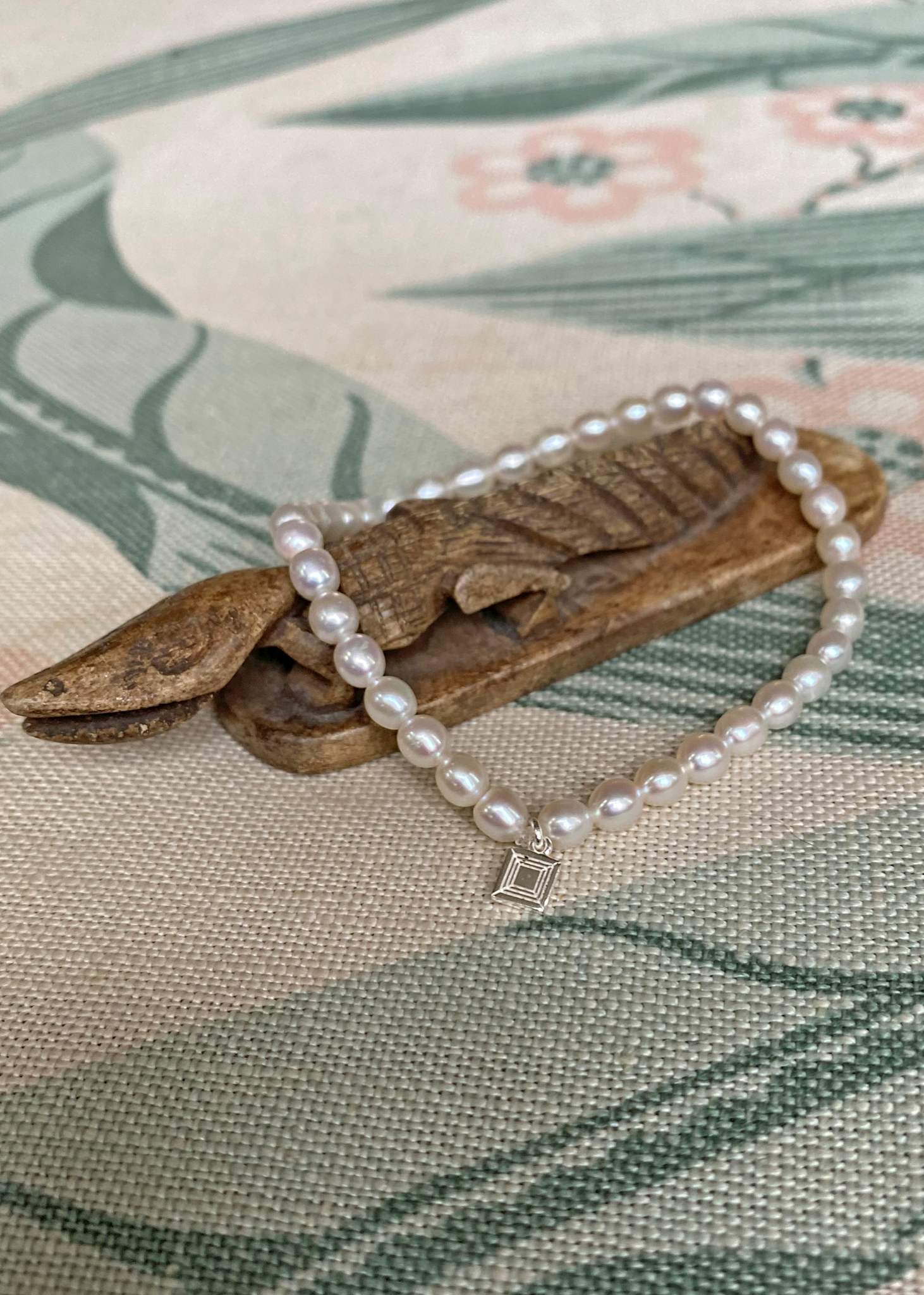 Ocean armbånd med Ferskvandsperler 19 cm - sølv