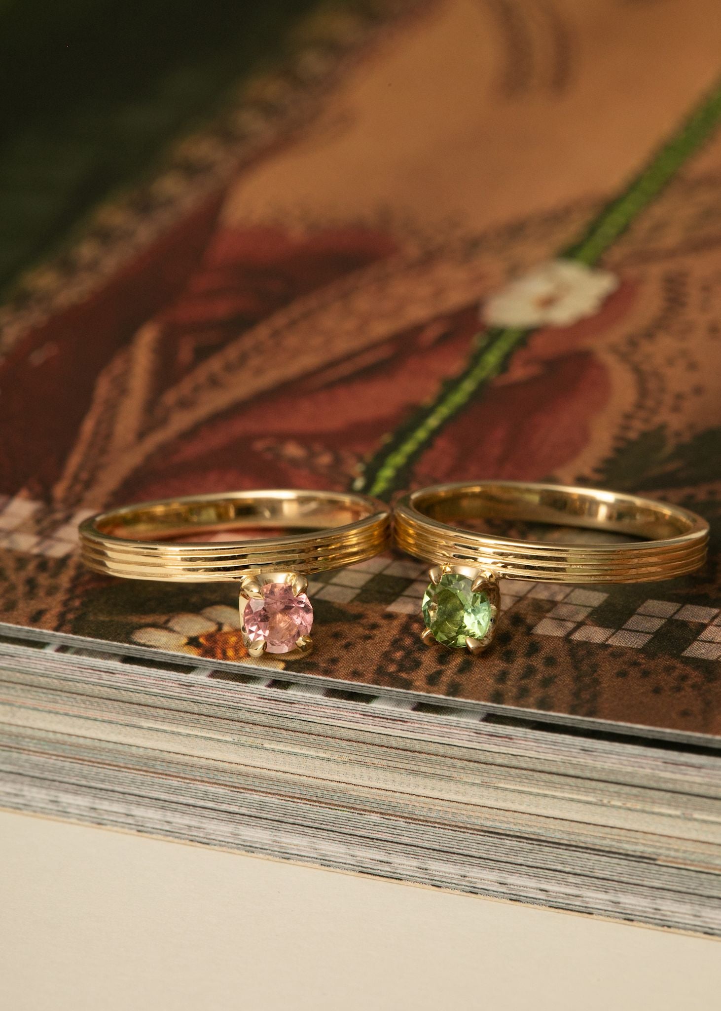 10-karat Naomi ring med Grøn Turmalin