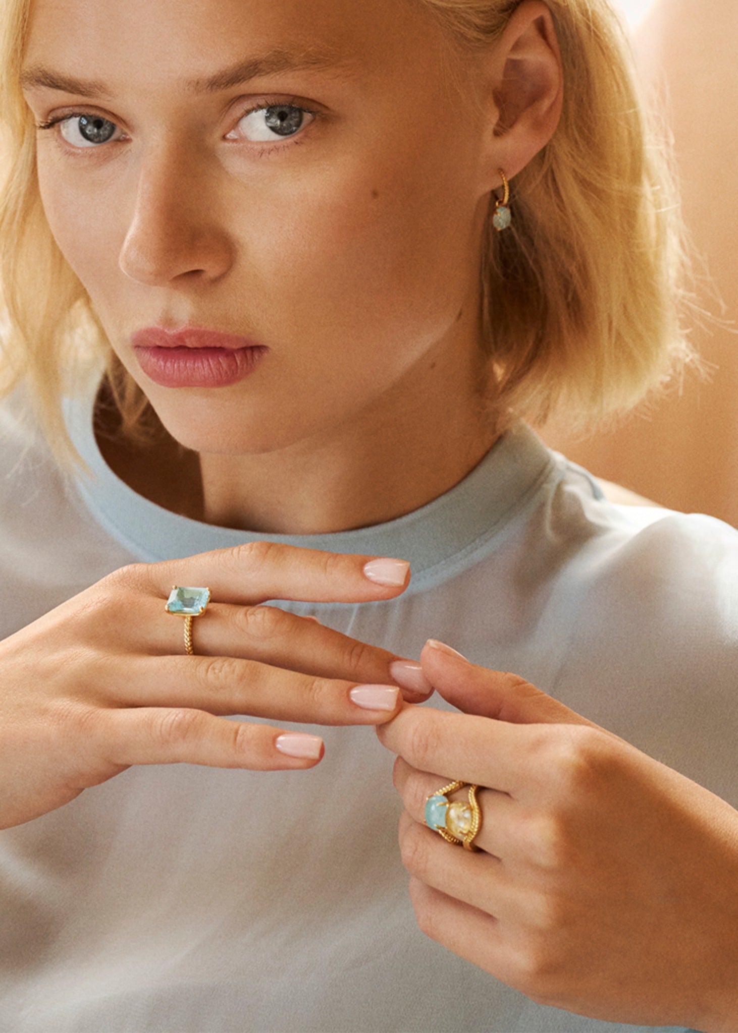 10-karat Venus ring med Blå Topas