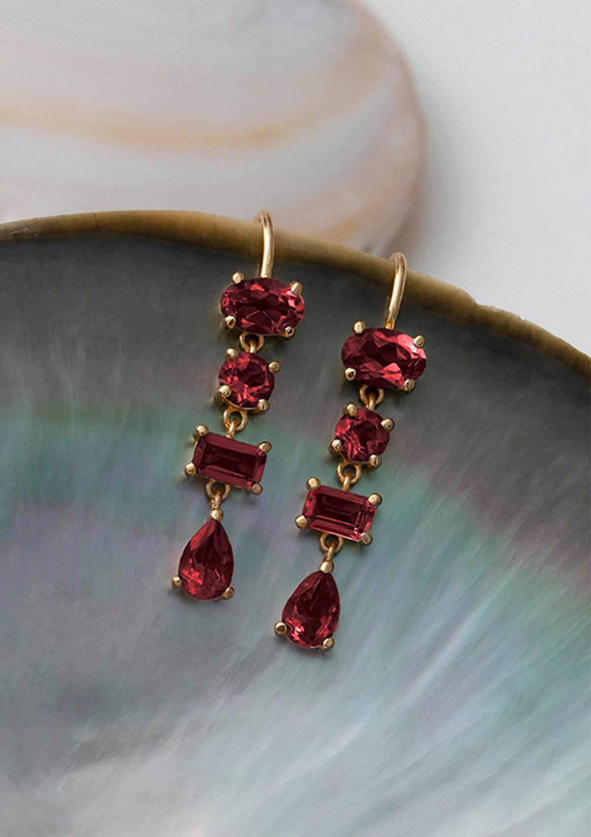 Vianna halskæde med Rød Granat | Januars fødselssten – Carré Jewellery DK